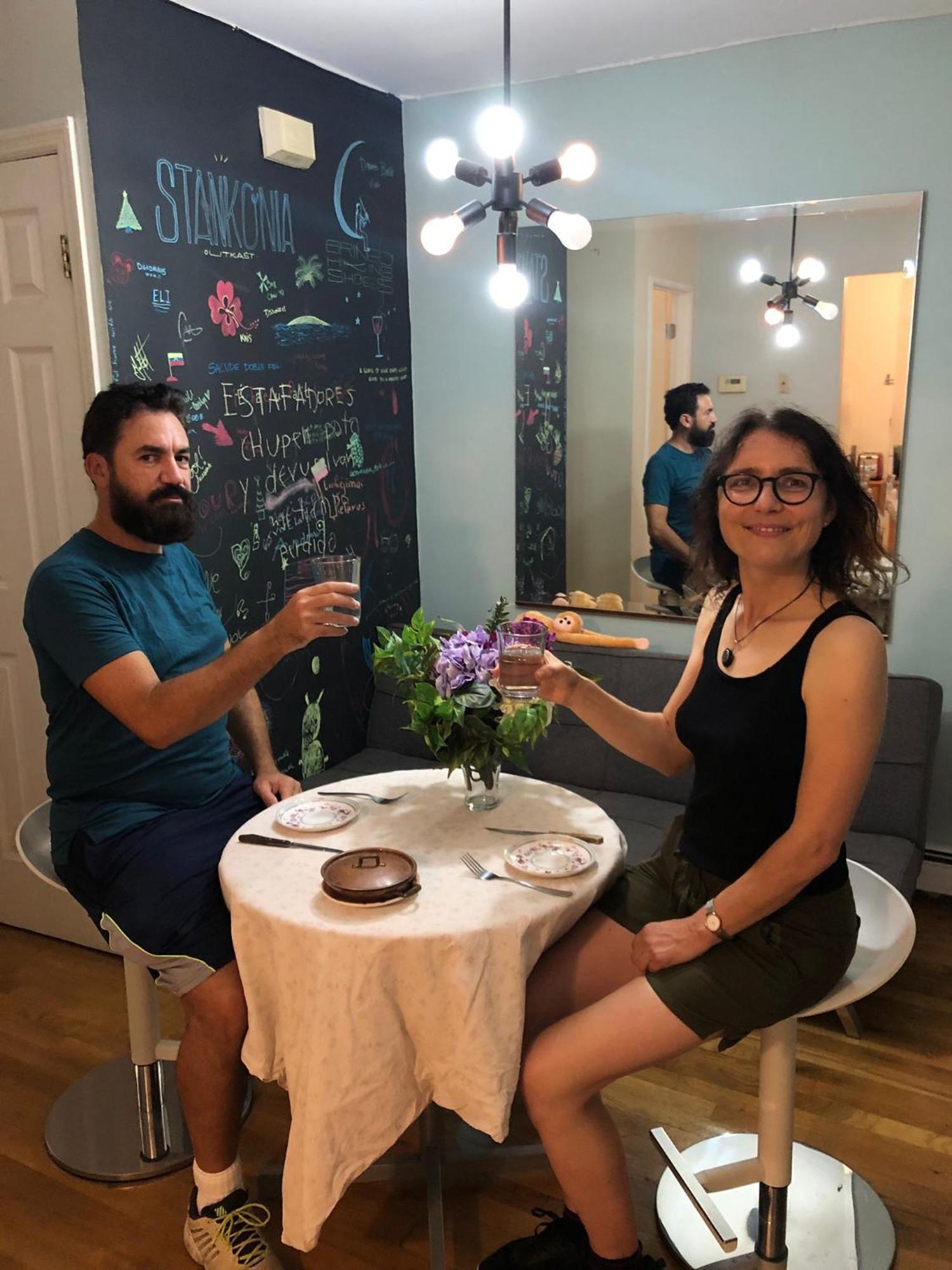 Central And Affordable Williamsburg Private Bedroom Close To Subway Habitación en casa particular Nueva York